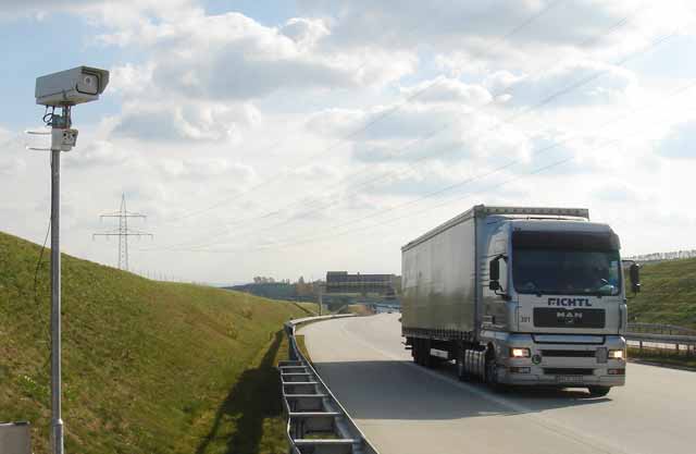 公路交通管理中的早期火灾监控PYROLINE FireCheck