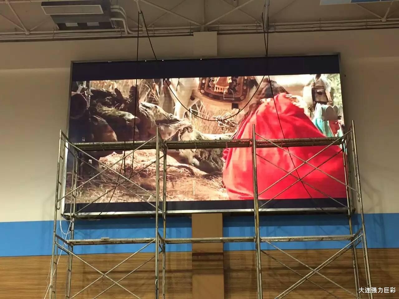 旅順部隊(duì)室內(nèi)Q5全彩展示