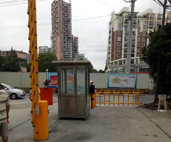 Cloud Zoom small image