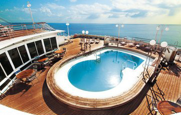 上海青浦区景观游泳池