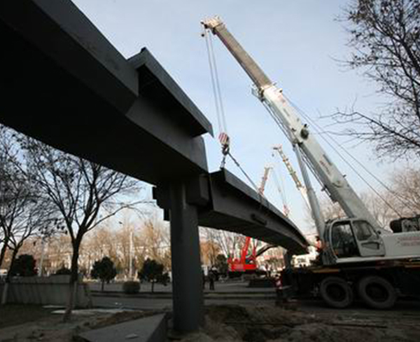 鋼結(jié)構(gòu)橋梁