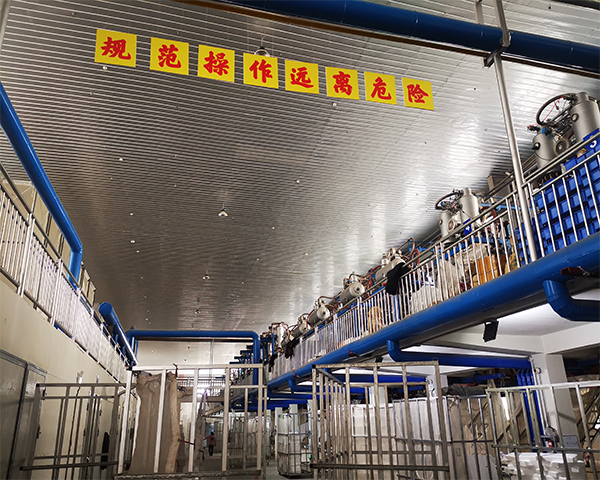 泡沫箱生產(chǎn)車(chē)間設(shè)備