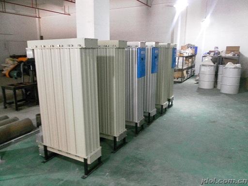 Cloud Zoom small image