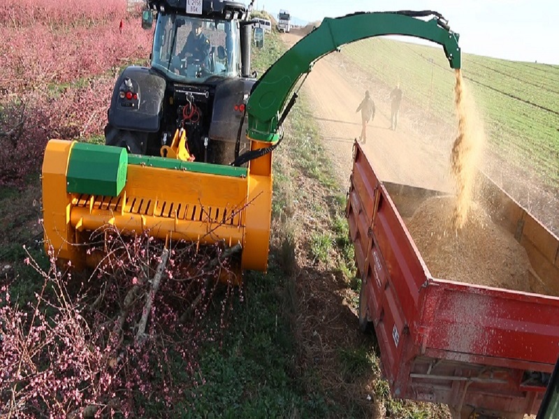 B 400型树木粉碎机/B 400 mulcher