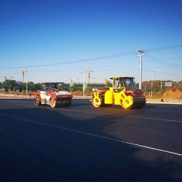 青龍湖瀝青路面施工