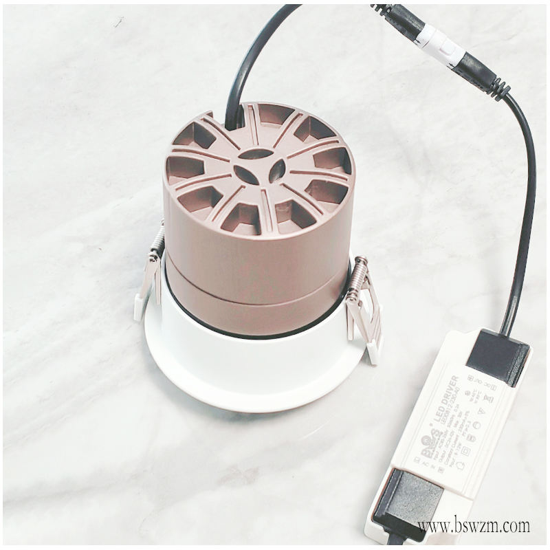 S290SK祥云 深防眩射灯45.jpg