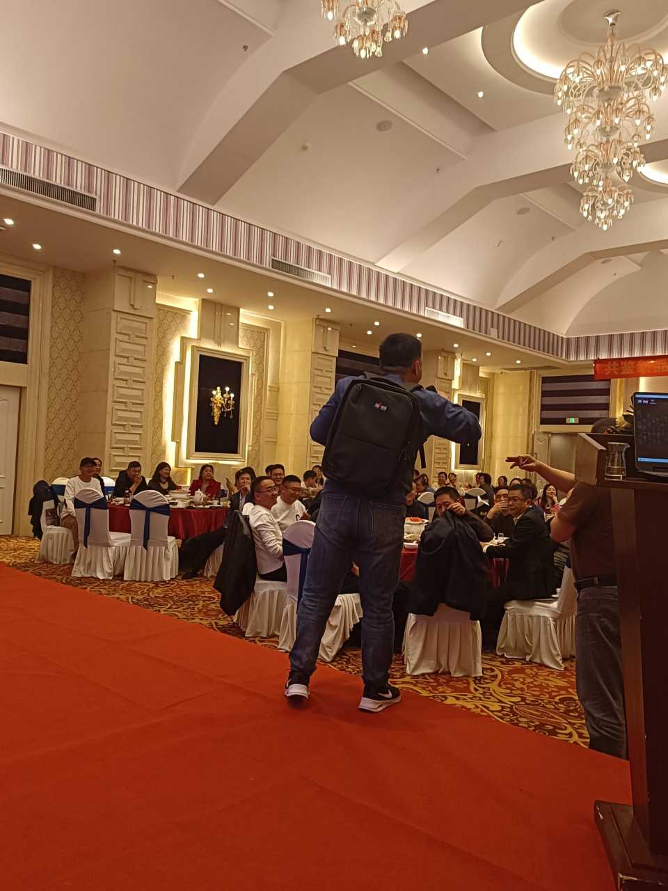 国威桂林会议晚宴图片 国威桂林会议晚宴图片