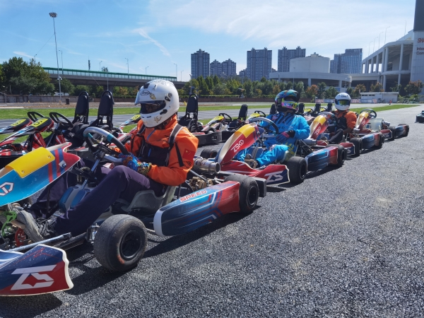 越野卡丁车游乐场