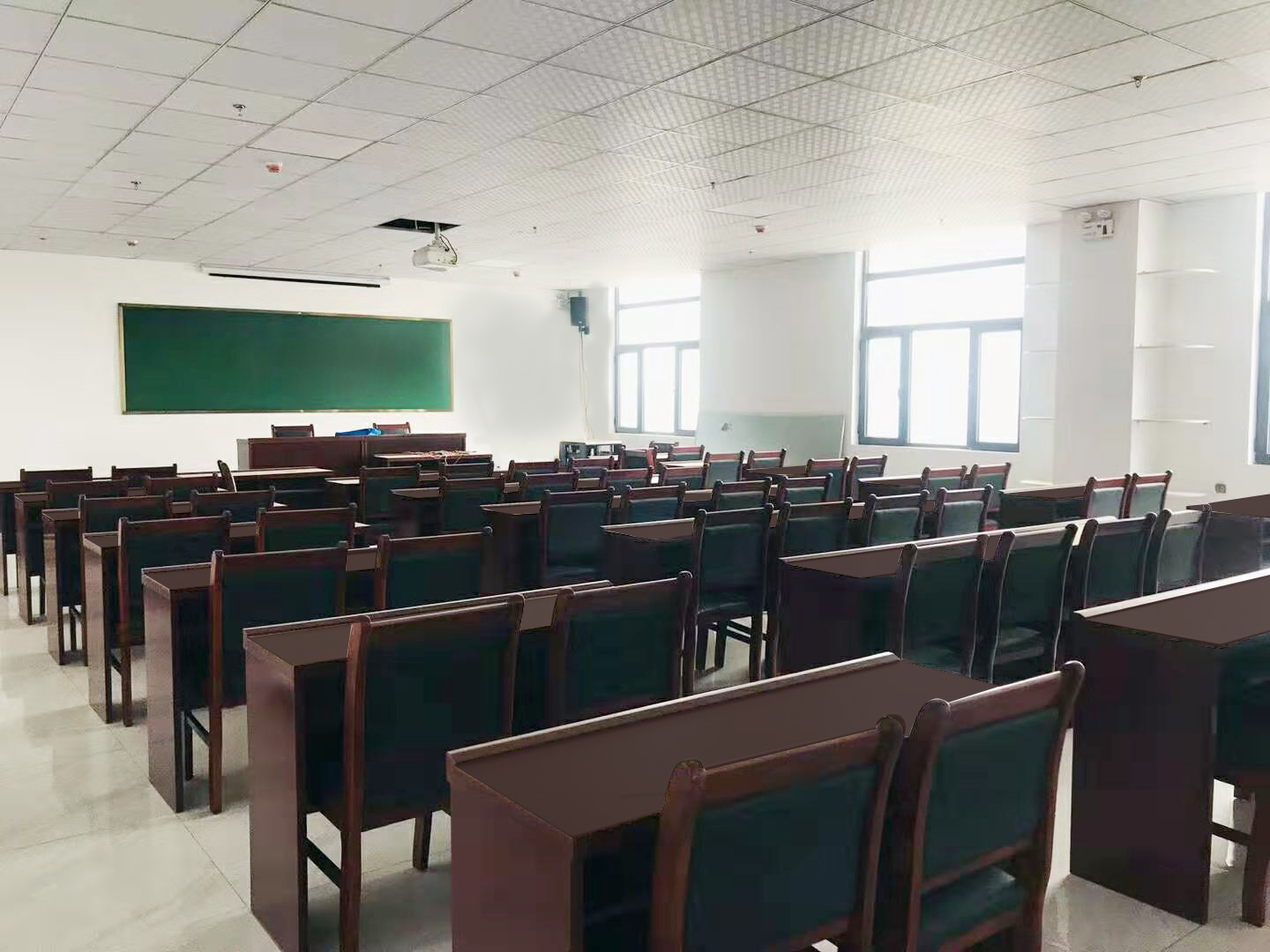 旭龍職業(yè)培訓(xùn)學(xué)校教室