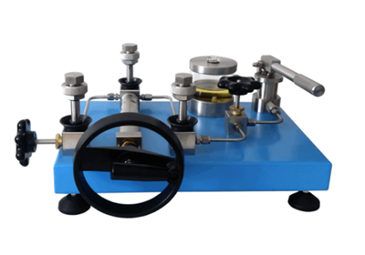 ZN-202台式液压力泵