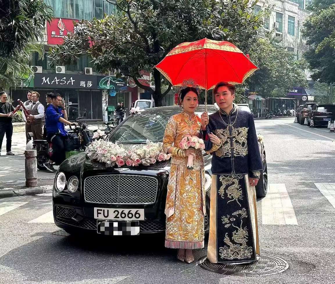 婚车